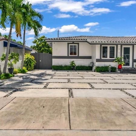 Little Gables Studio-Your Miami Escape-10Min Airport Bagian luar foto