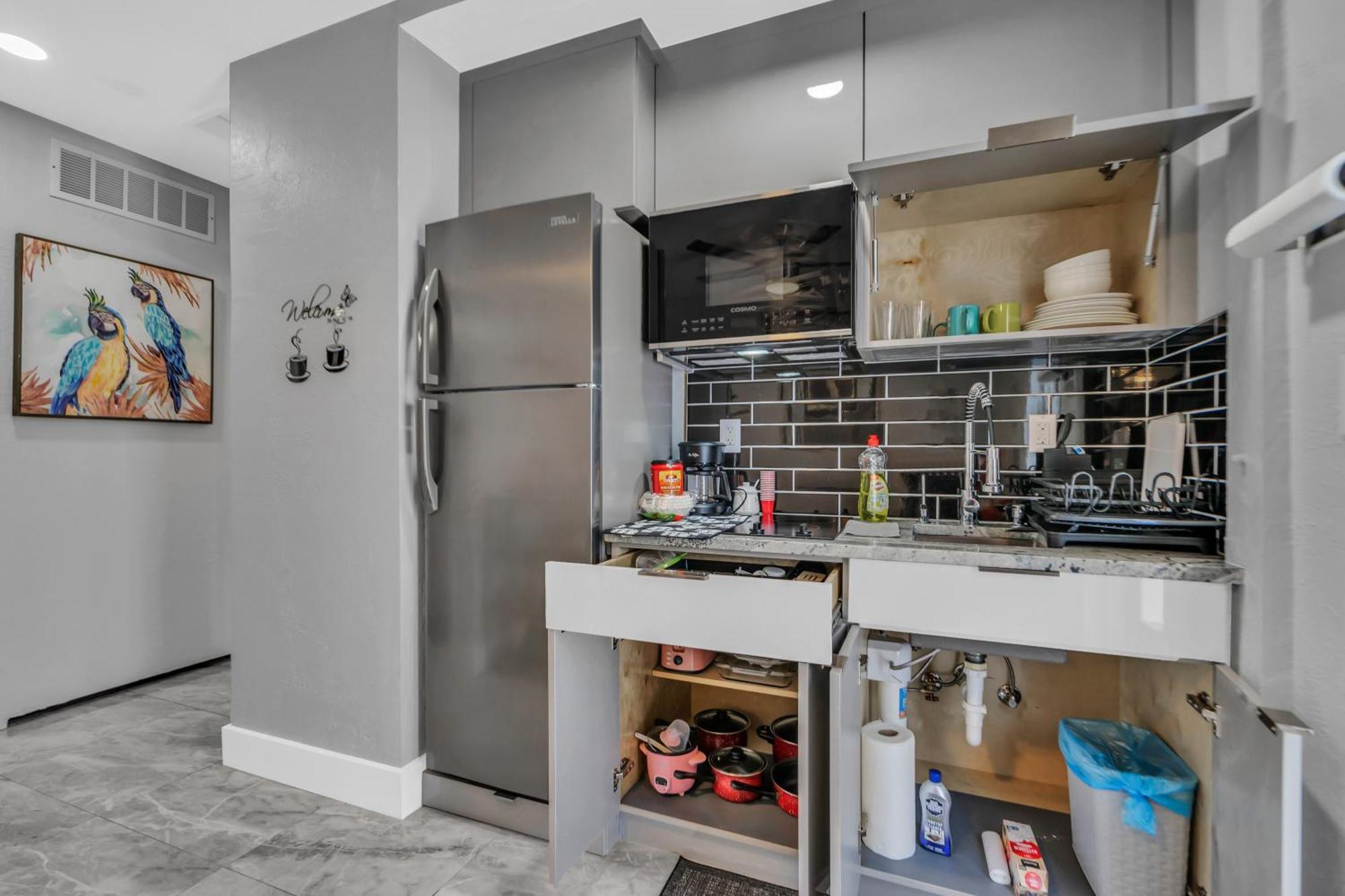 Little Gables Studio-Your Miami Escape-10Min Airport Bagian luar foto